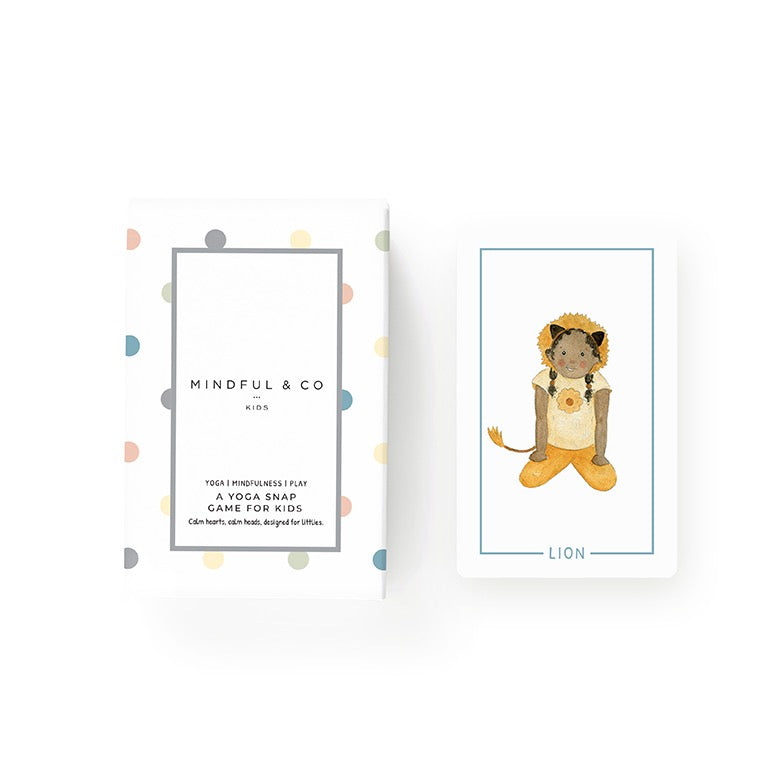 Mindful Living Yoga Friends Cards - English Edition